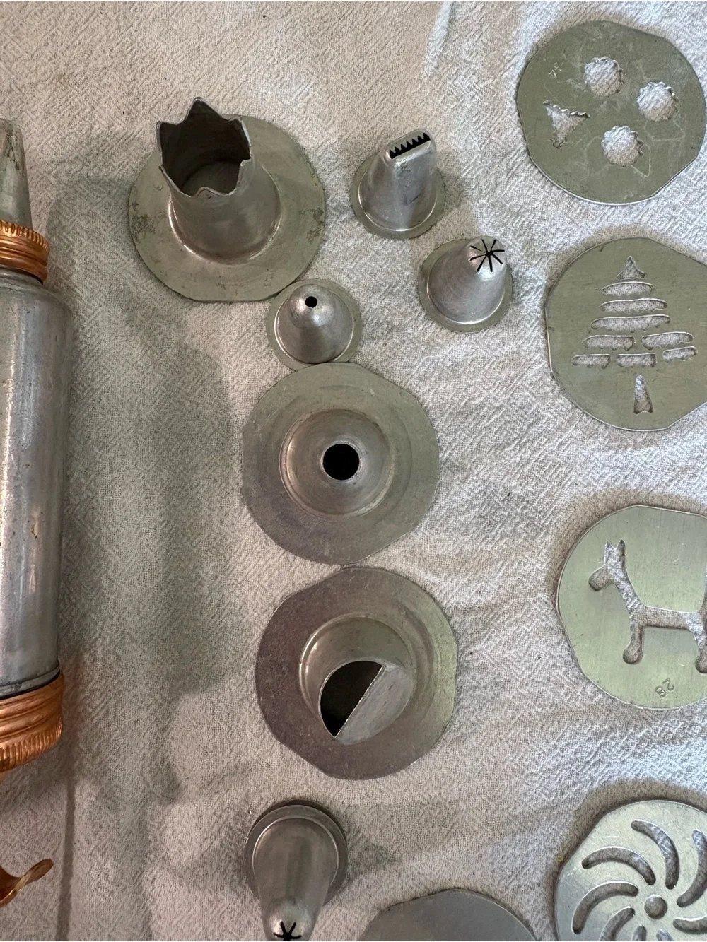Metal Cookie Press and Decorating Set - Silver and Gold